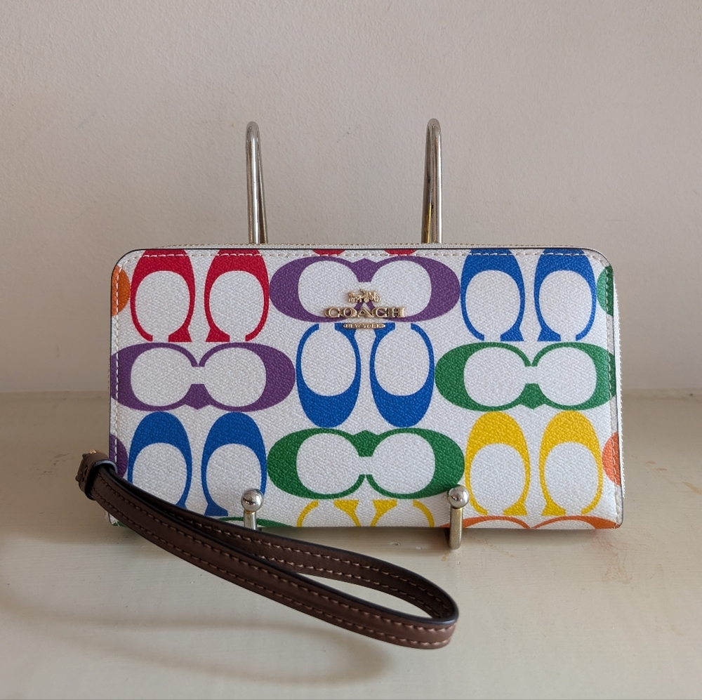 Coach Signature Rainbow Zip Around Wallet - Picture 1 of 3